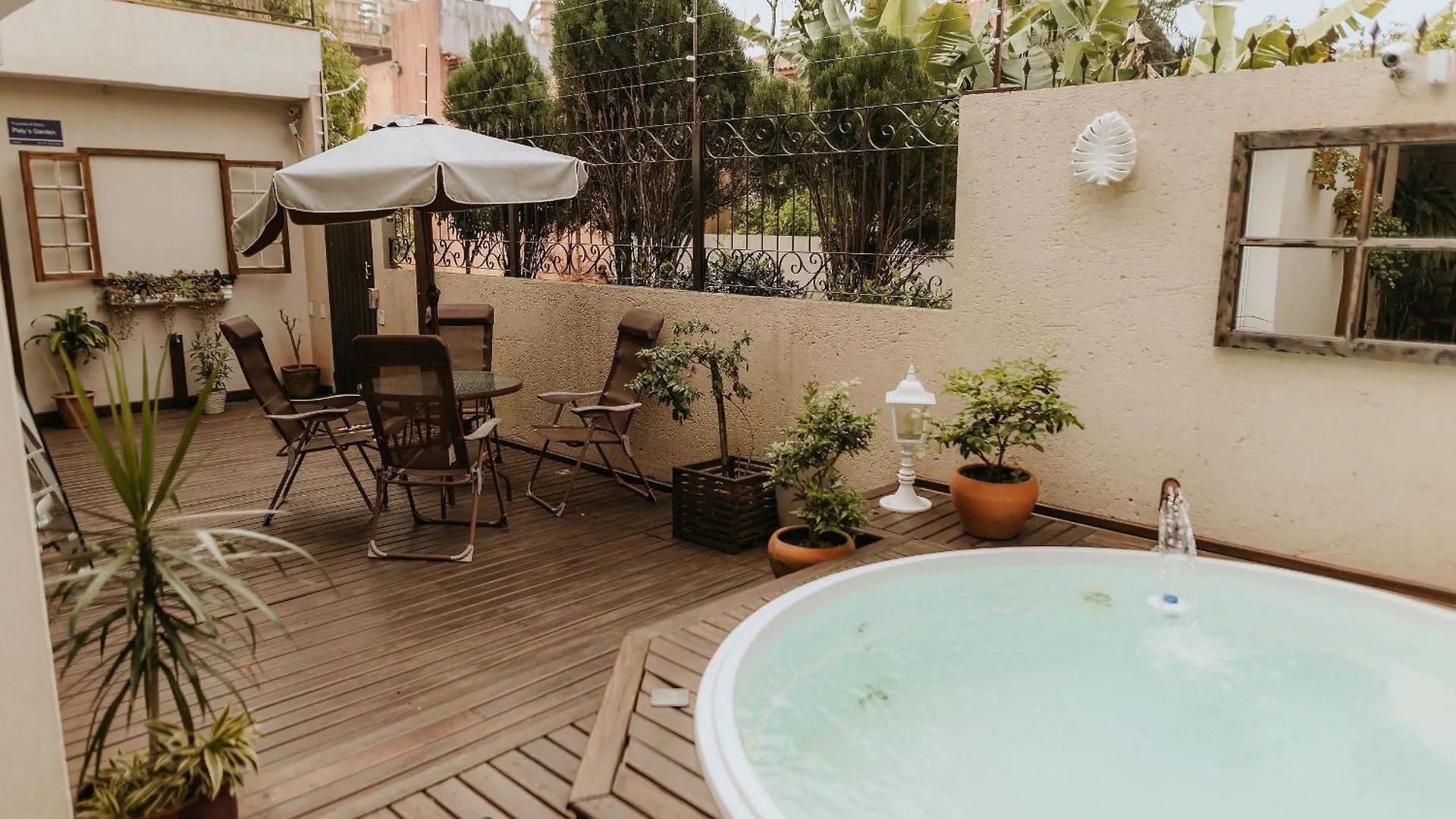 Guest house Pousada Paty'S Garden Florianopolis Brazil